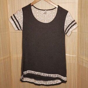 Vanity Womens Grey Baseball Tee With Lace Detail Medium